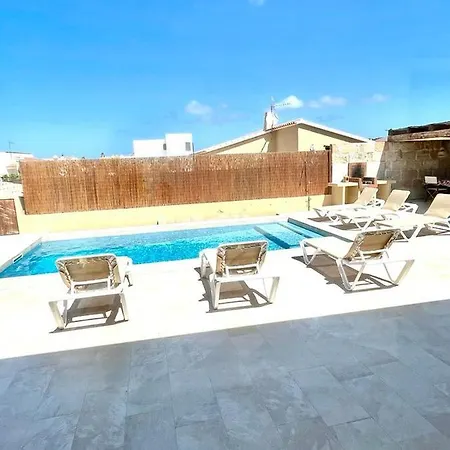 Sa Ferradura Villa *